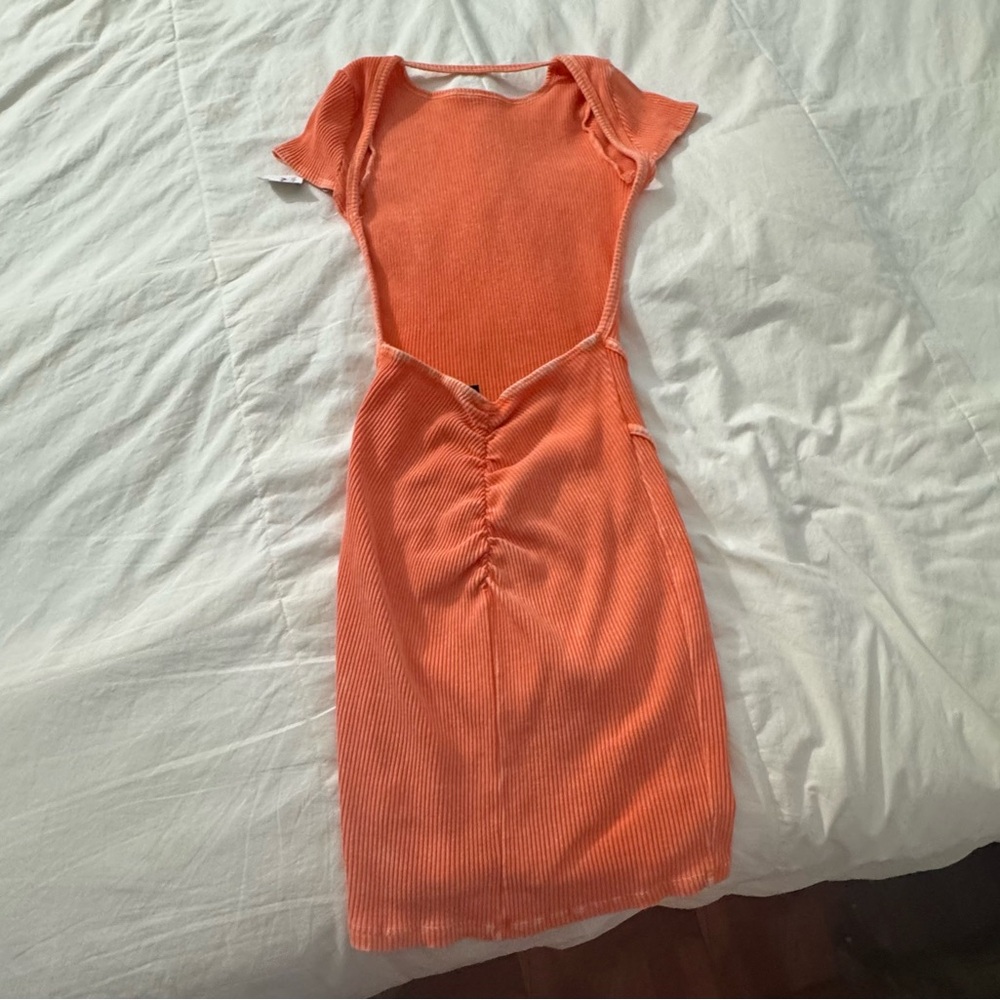 Elegant backless dress